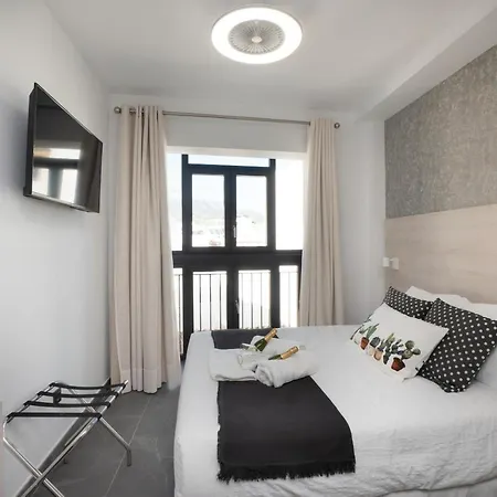 Guest house Nerja-centro-jacuzzi- Mirador De La Ermita- Adults Recommended *