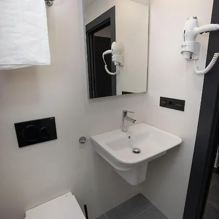 Nerja-centro-jacuzzi- Mirador De La Ermita- Adults Recommended * Нерха
